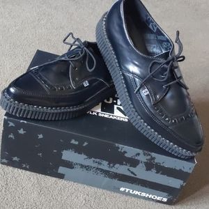 T.U.K. Creepers